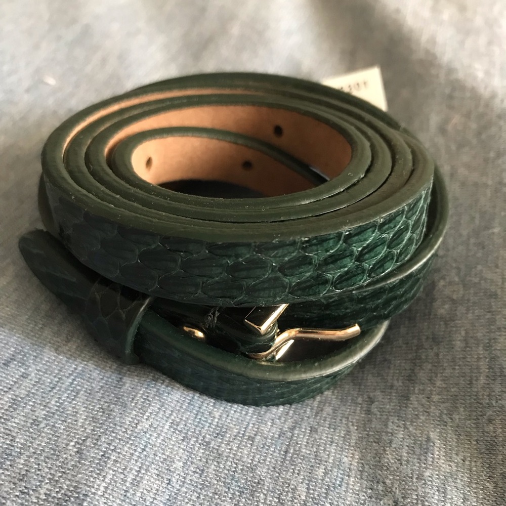 Ann Taylor thin green leather belt